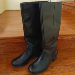 ELITES. Women's Boots. Good Genuine Leather - Size 8 WW